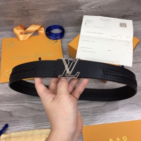 [LOUIS VUITTON-루이비통] 남성 벨트