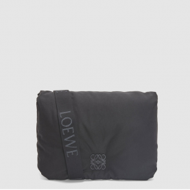 [LOEWE-로에베]  퍼퍼 고야 메신저 (나일론)