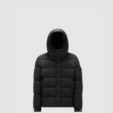 [MONCLER-몽클레어] 베제르 쇼트 다운 재킷