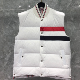 [THOM BROWNE-톰브라운]4선 다운 재킷 조끼