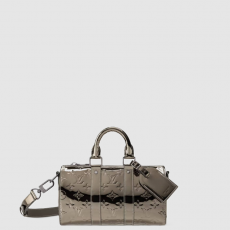 [LOUIS VUITTON-루이비통] 키폴 반둘리에 25